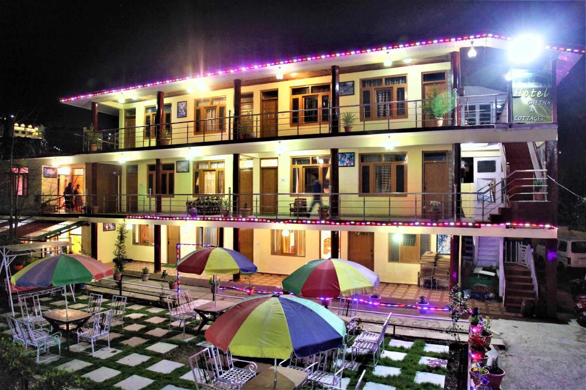 Hotel Chetna Manāli Buitenkant foto